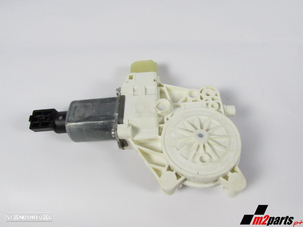 Motor elevador Direito Seminovo/ Original BMW 7 (F01, F02, F03, F04)/BMW 1 (F21)...