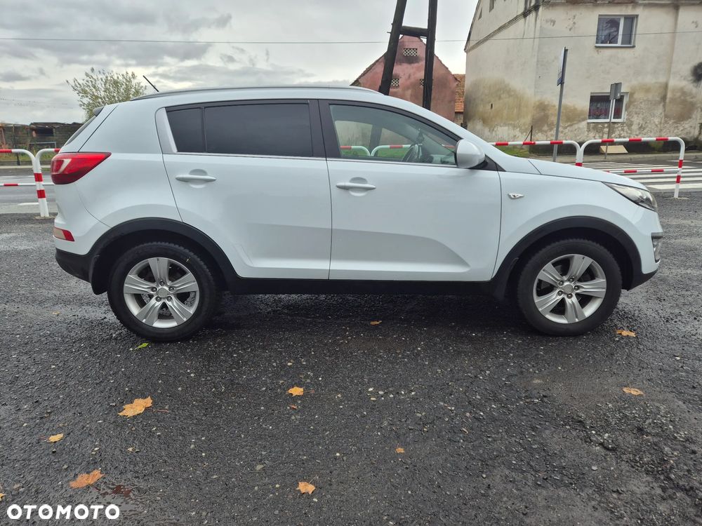 Kia Sportage - 4