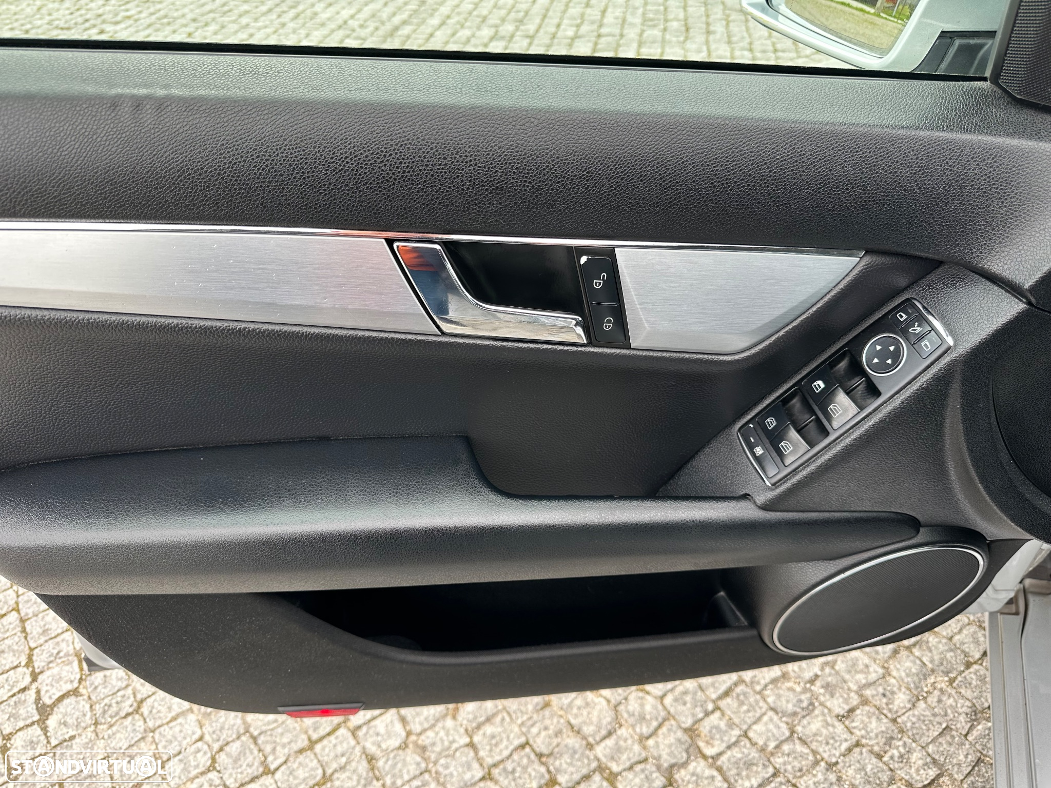 Mercedes-Benz C 220 CDi Avantgarde BlueEfficiency - 21