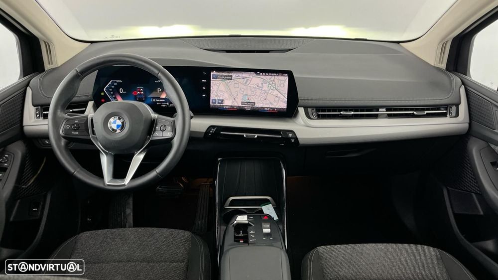 BMW 218 Active Tourer i Auto - 8