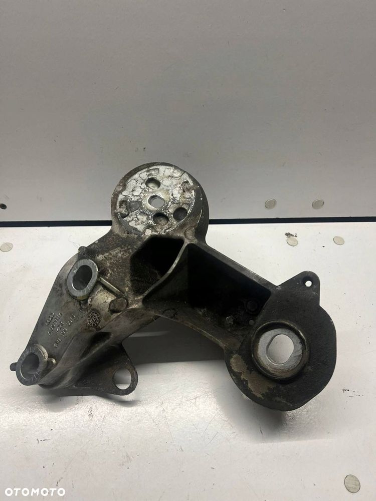 4F0 199 351 J Łapa silnika 4.2 TFSI Audi A6 S6 C6 4F PRZÓD LEWY - 1