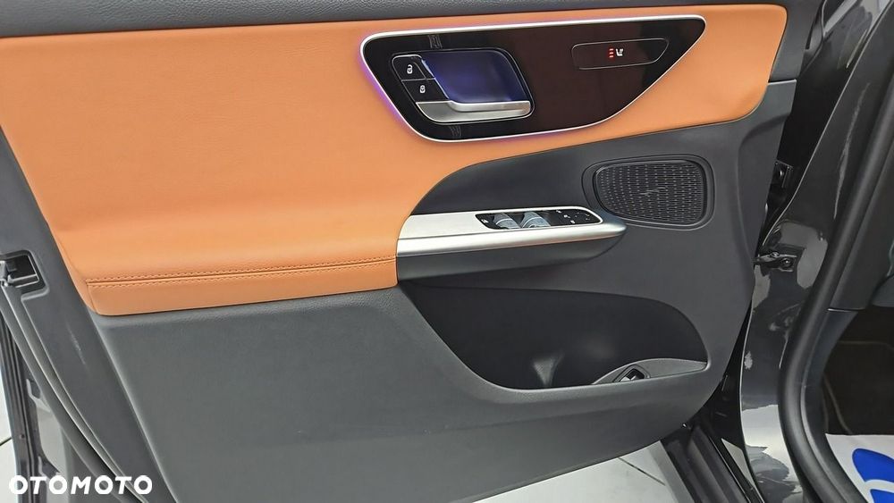 Mercedes-Benz GLC - 11