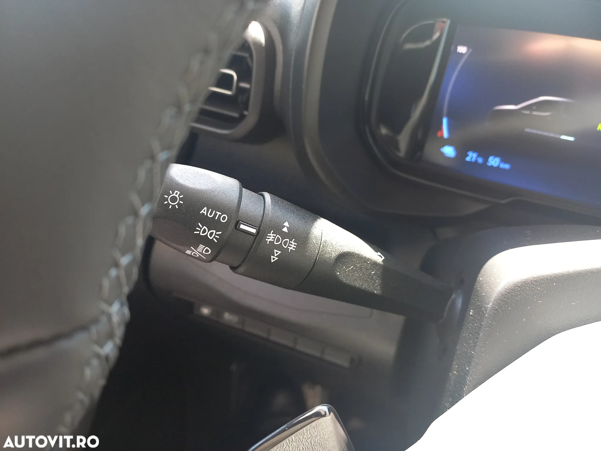Toyota Proace City Verso 136 CP 50 kWh L2 6+1 Family - 27