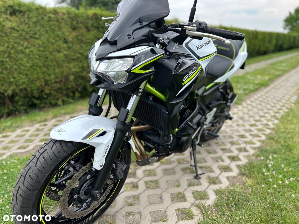 Kawasaki Z 650 - 12