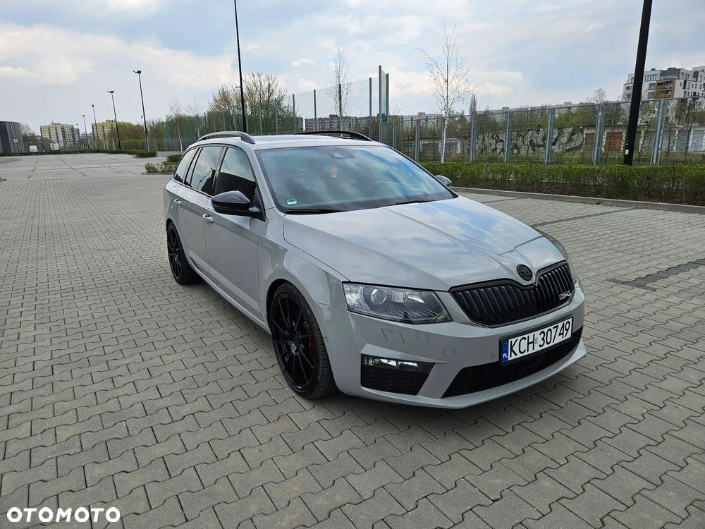 Skoda Octavia 2.0 TDI RS - 17