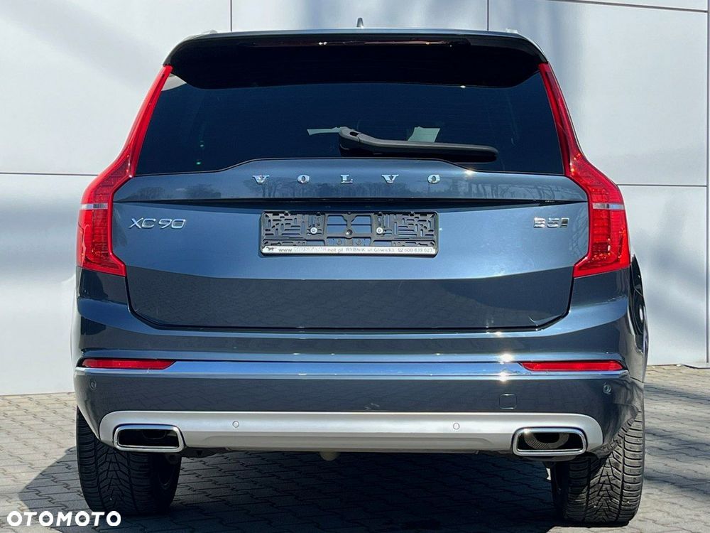 Volvo XC 90 - 11