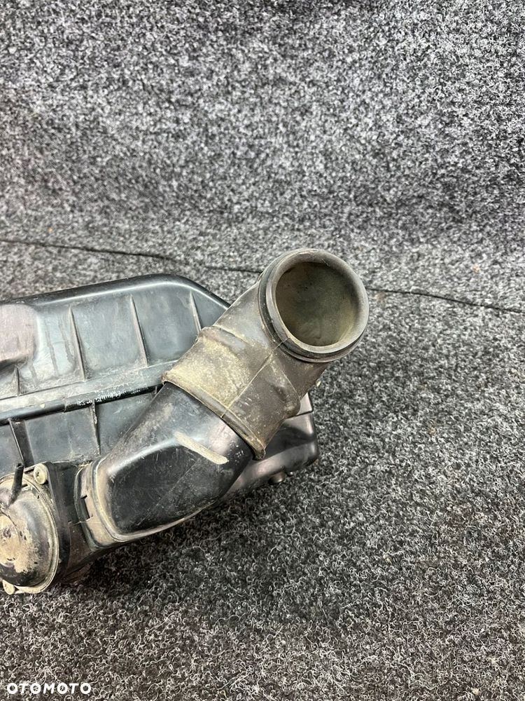 przepływomierz obudowa filtra powietrza vw jetta 1.3b - 2