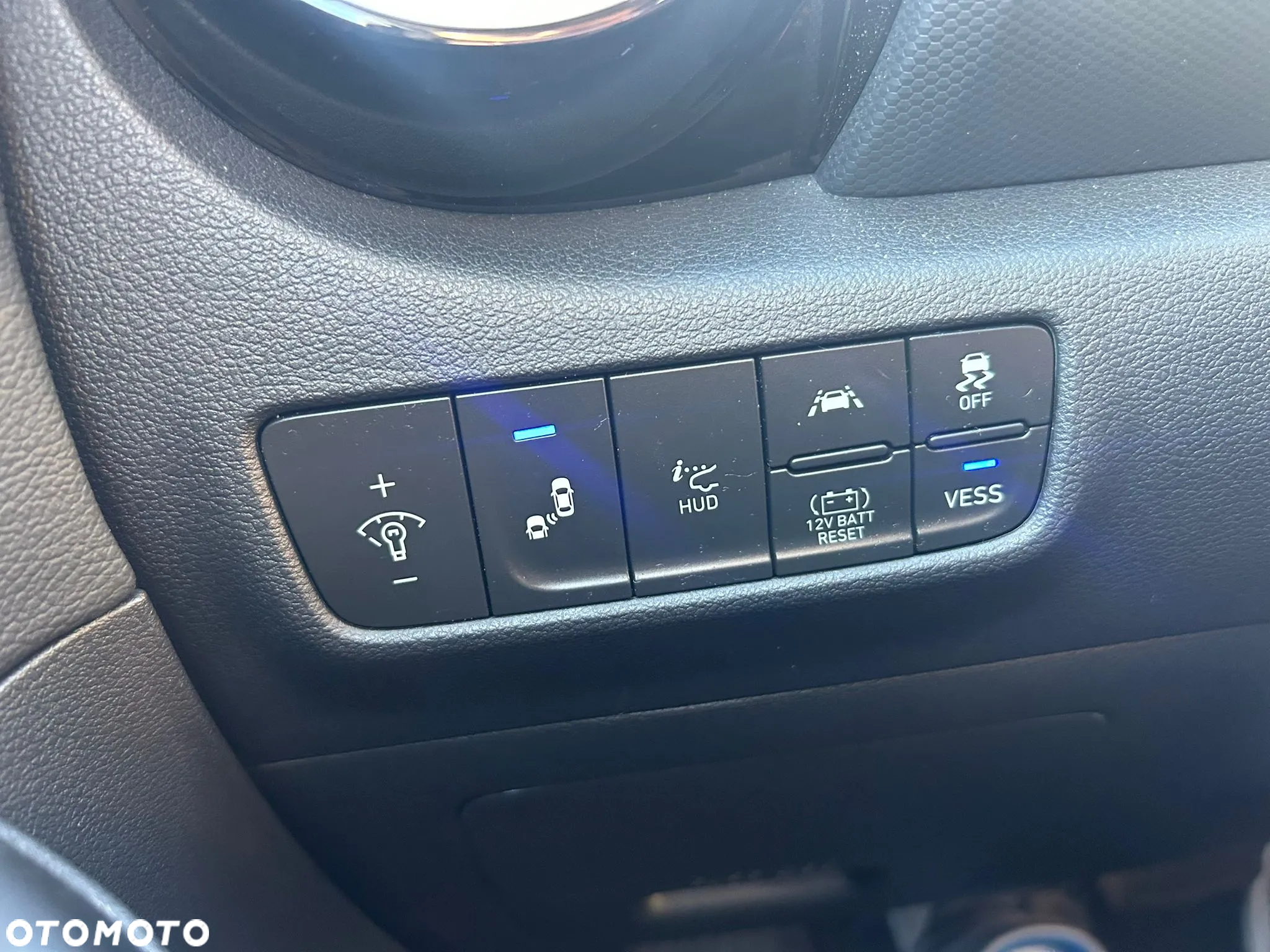 Hyundai Kona 1.6 GDI Hybrid Executive DCT - 14