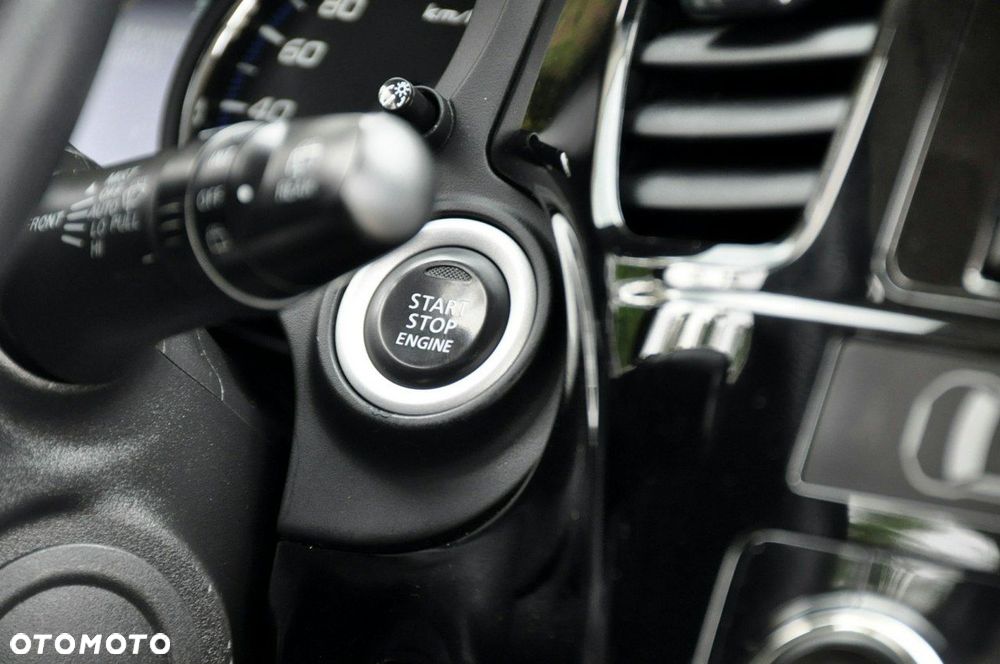 Mitsubishi Outlander - 35