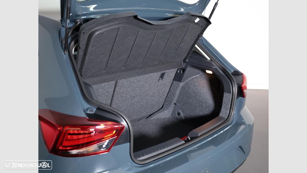 SEAT Ibiza 1.0 TSI Style DSG - 18