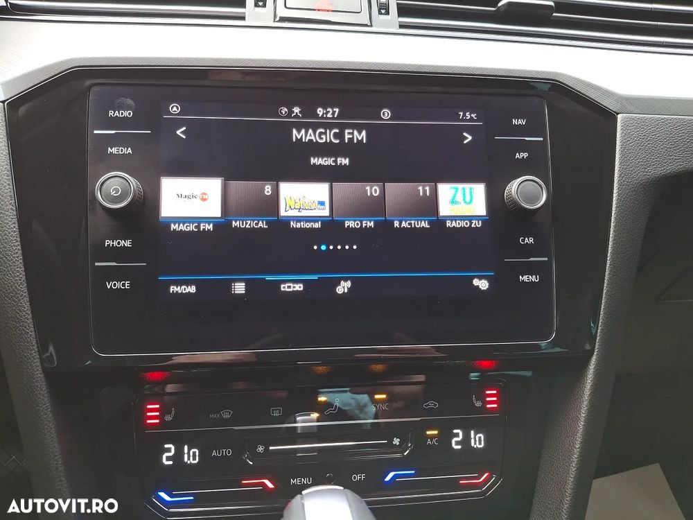 Volkswagen Passat 2.0 TDI DSG Comfortline - 18