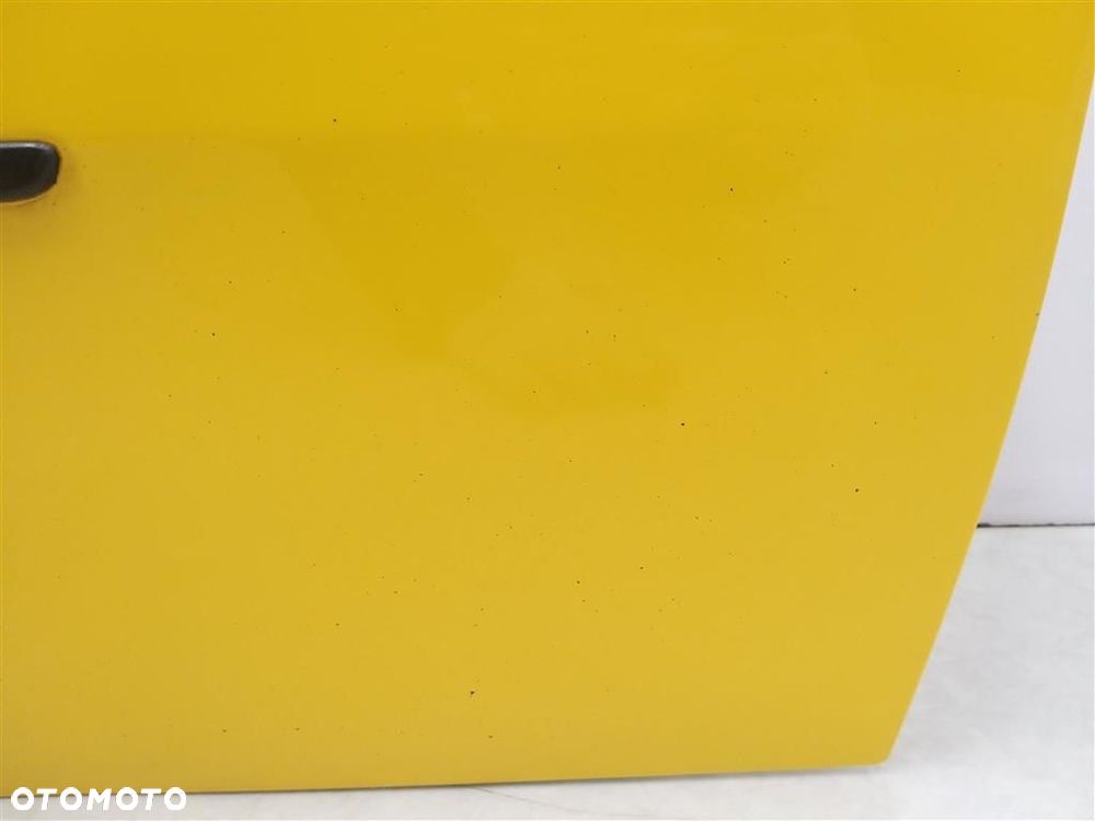 Drzwi prawe (3 drzwi) Fiat Punto II 1999–2003 R 3D NUMER KOLORU:258 - 9