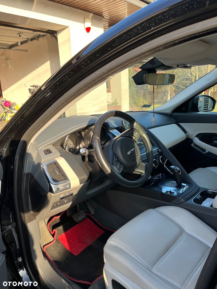 Jaguar E-Pace 2.0 i4D AWD S - 16