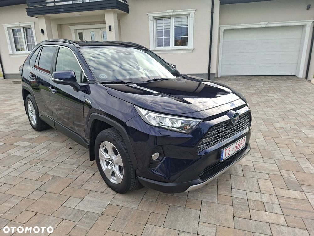 Toyota RAV4 - 8
