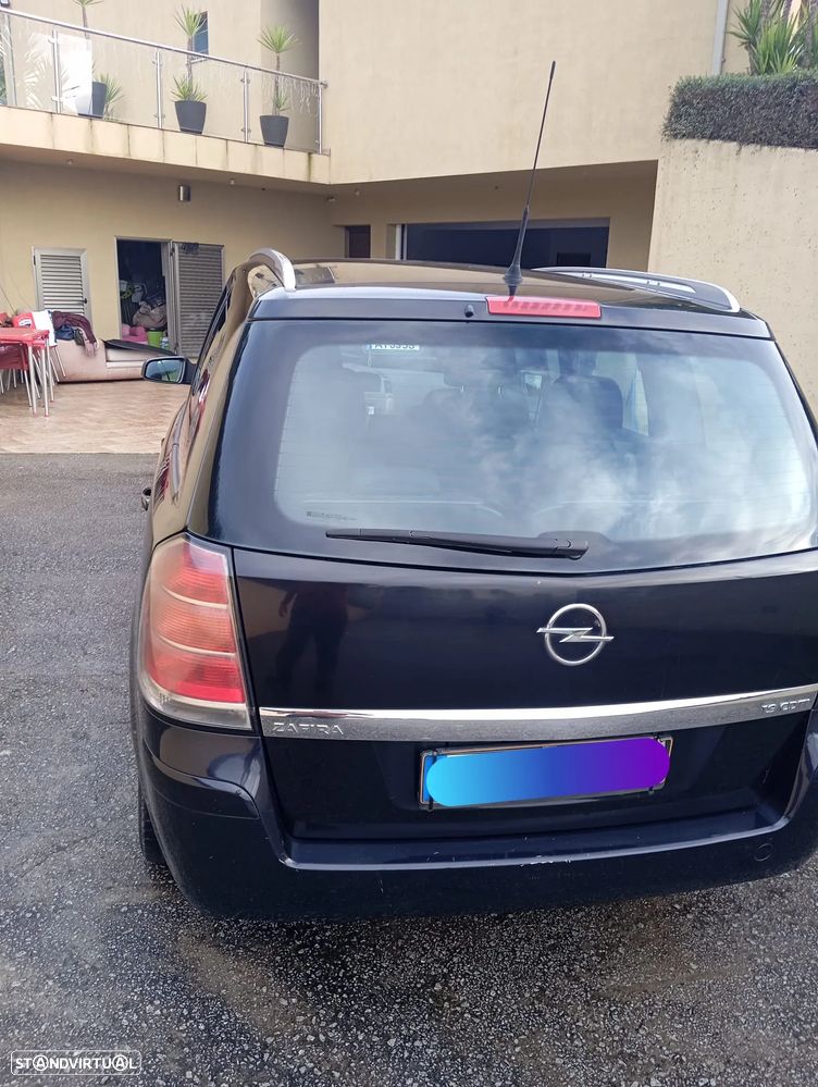 Opel Zafira 1.9 CDTI - 3