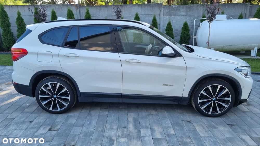 BMW X1 xDrive18d Sport Line sport - 7