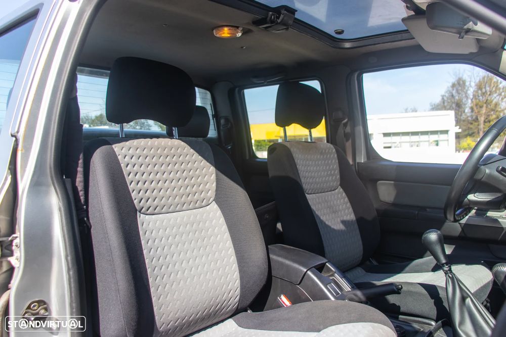 Nissan Navara 2.5 dCi CD Pilot - 15