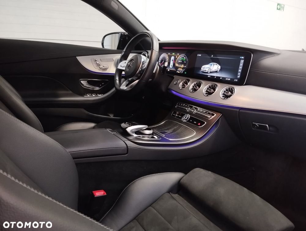 Mercedes-Benz Klasa E 200 9G-TRONIC - 10