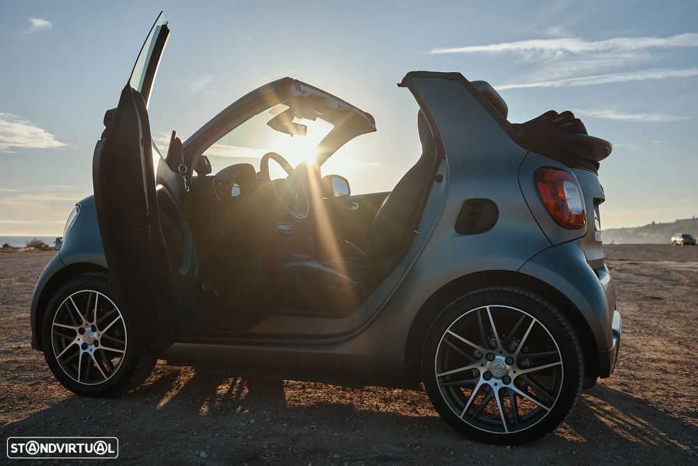 Smart Fortwo Cabrio 0.9 Brabus Xclusive - 1