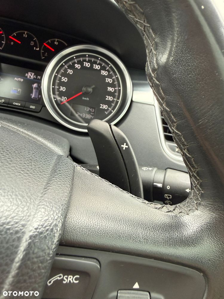 Peugeot 508 RXH Hybrid4 - 22