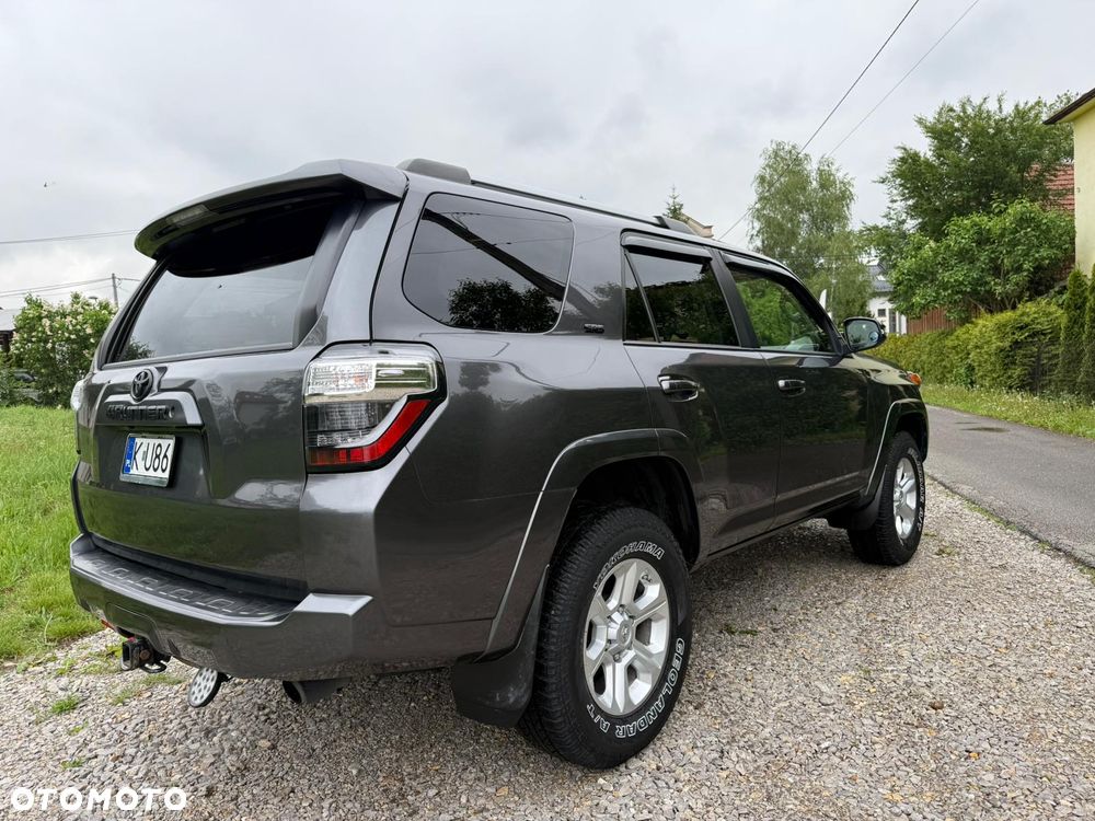Toyota 4-Runner - 15