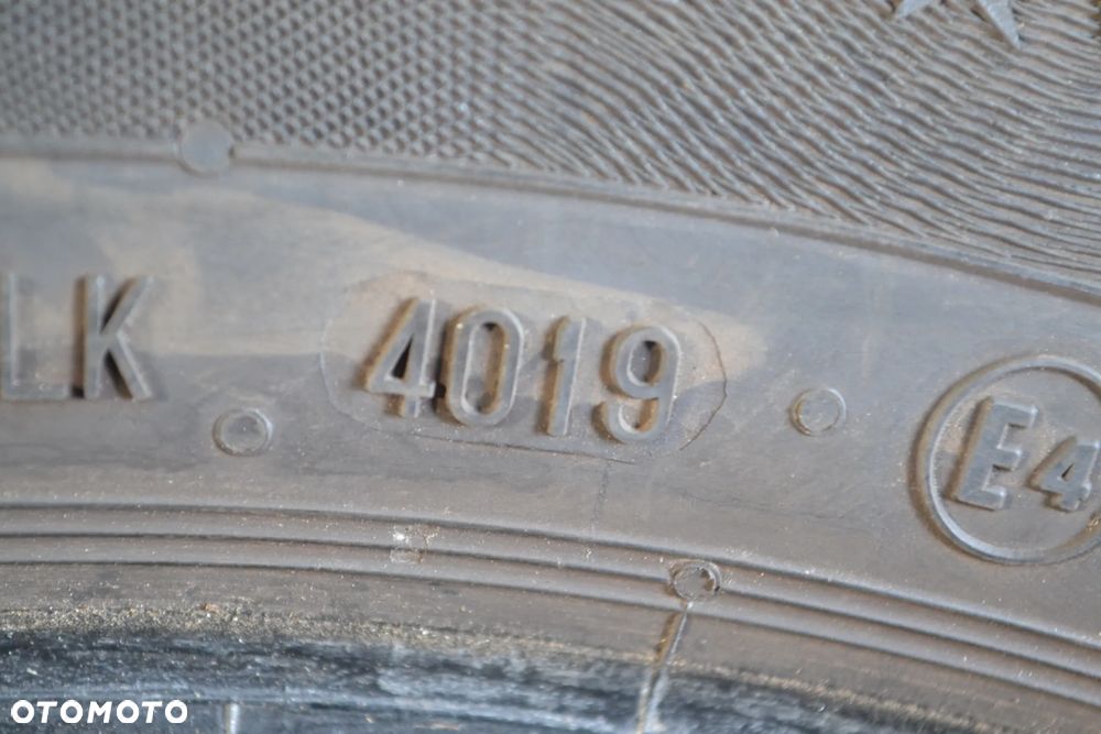 205/55R17 95H CONTINENTAL TS830P SSR x4szt 9881z - 9