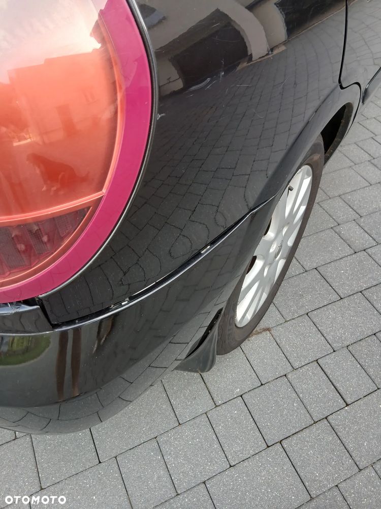Nissan Almera 1.5 Base - 7
