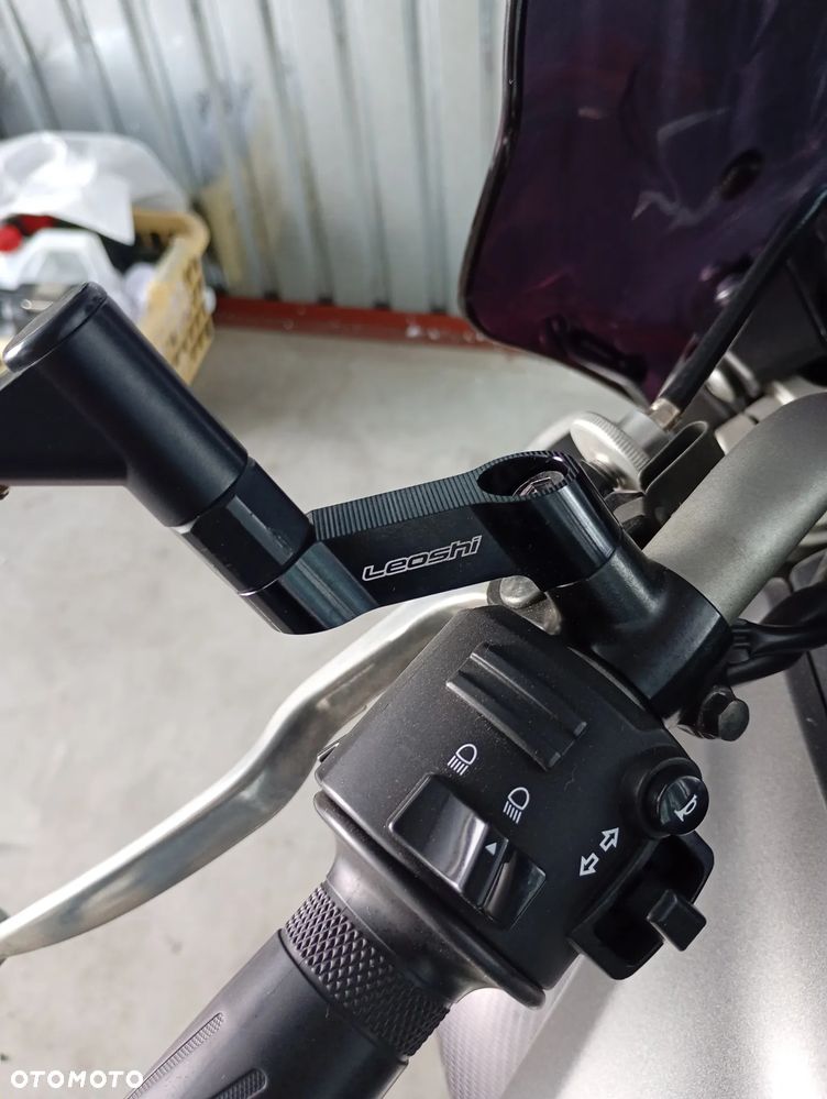 Yamaha MT - 30
