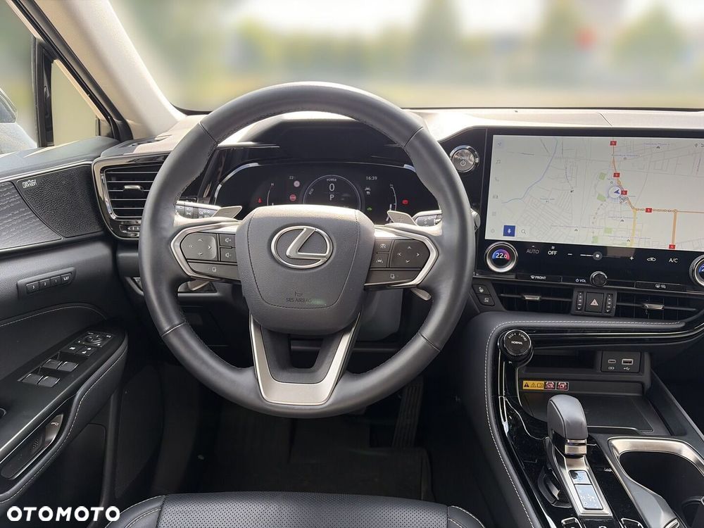 Lexus NX 350h Omotenashi AWD - 16