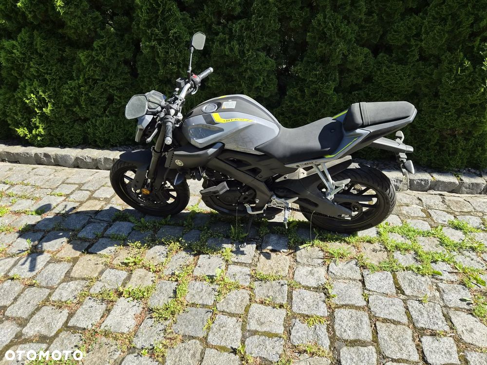 Yamaha MT - 2
