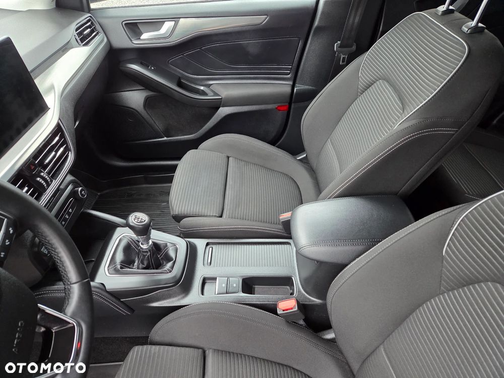 Ford Focus 1.5 EcoBlue Titanium X - 10