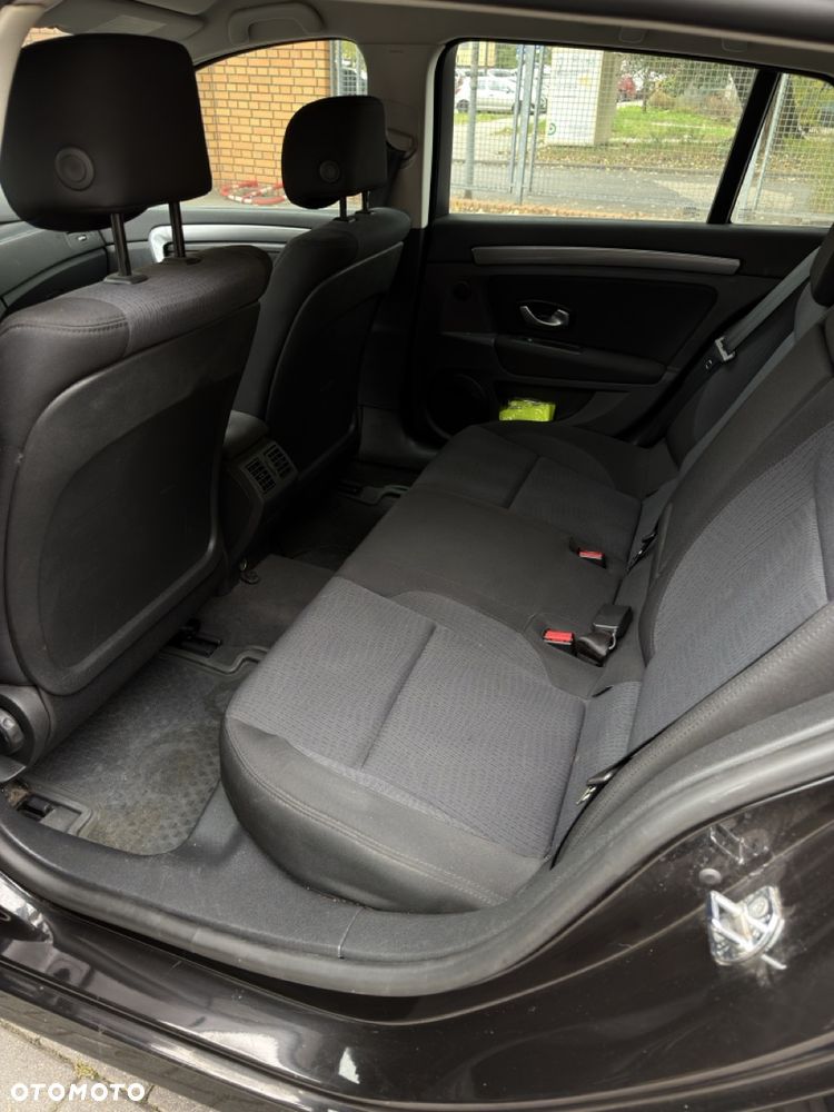 Renault Laguna 2.0 dCi Tech Run - 19