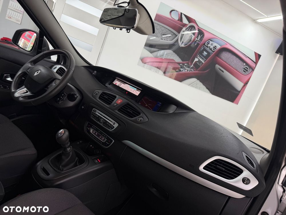 Renault Scenic 1.6 16V 110 LIMITED - 27
