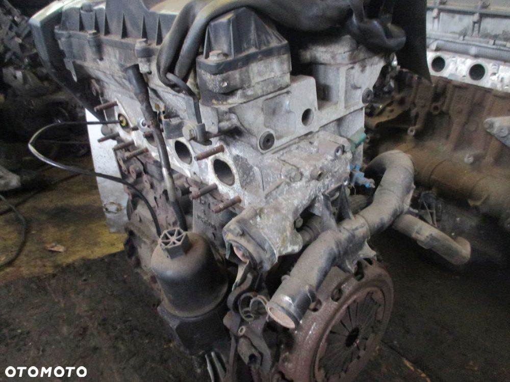 SILNIK SŁUPEK PEUGEOT 206 CC 1.6 16V - 4
