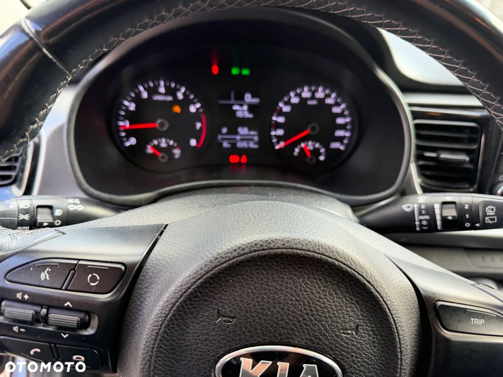 Kia Rio 1.4 L - 19