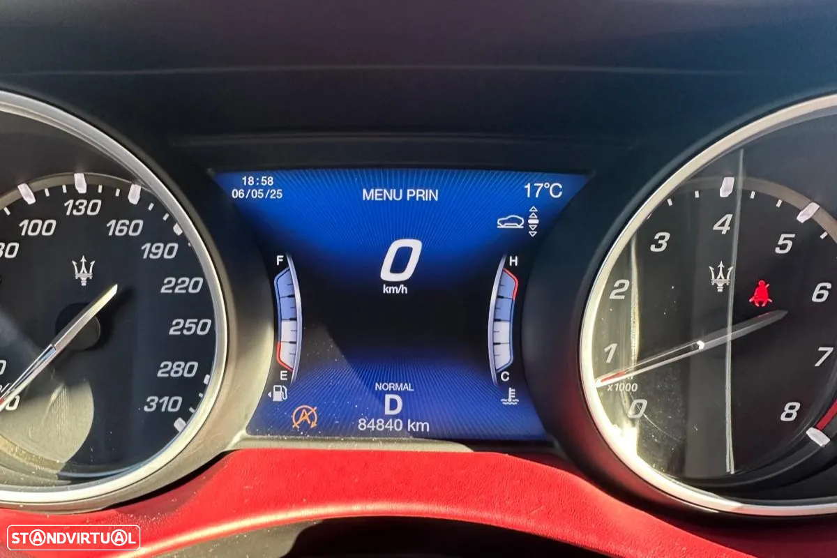 Maserati Levante S Q4 GranSport - 38