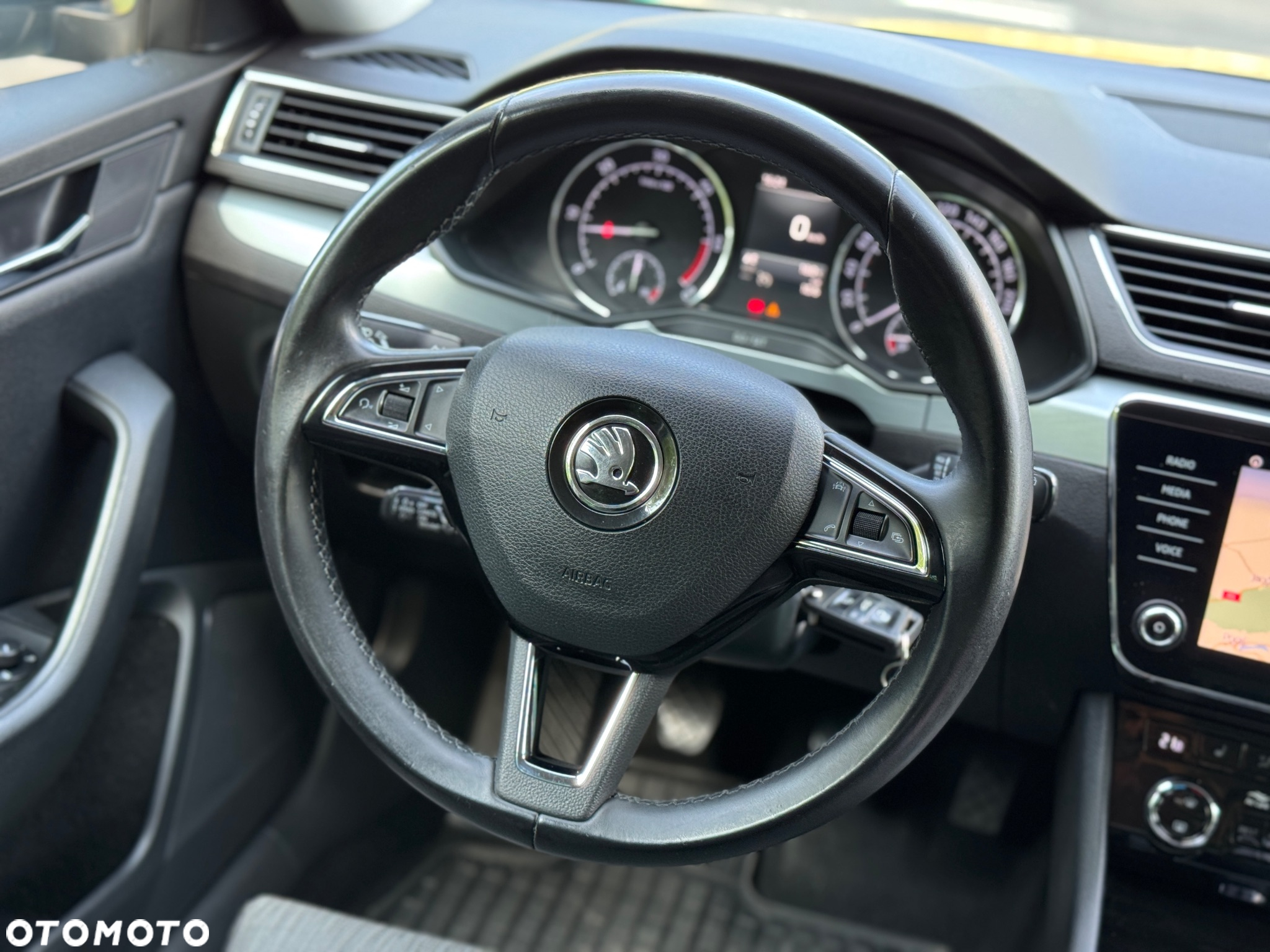 Skoda Superb 2.0 TDI Style - 12