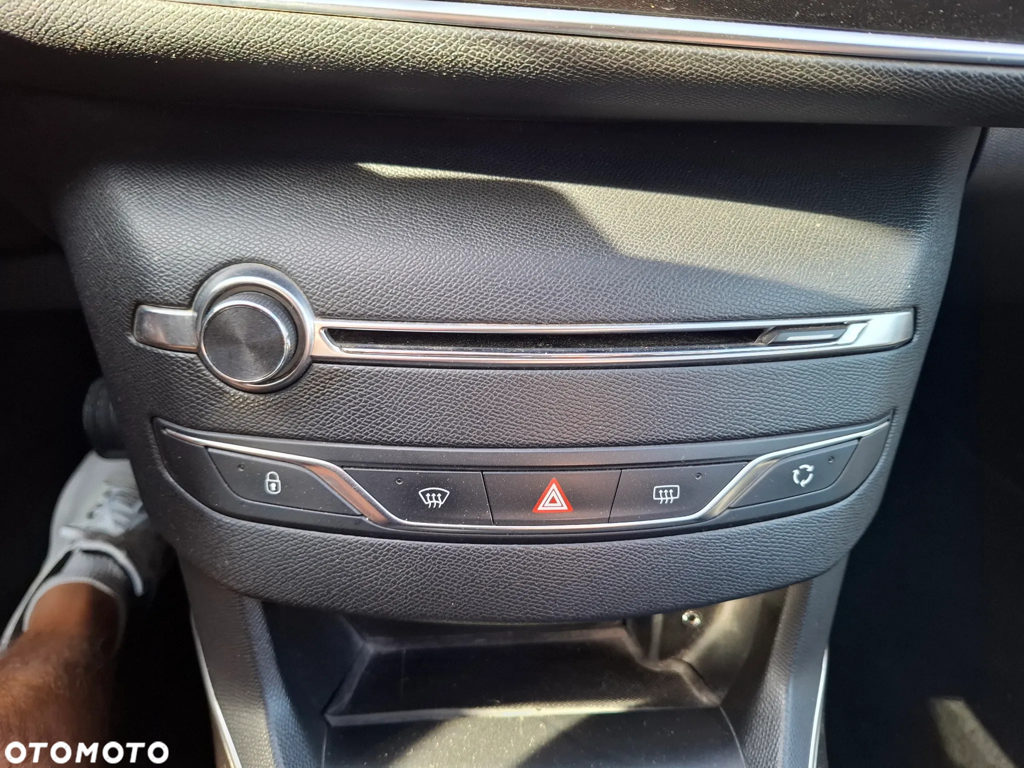Peugeot 308 1.6 BlueHDi Active S&S - 15