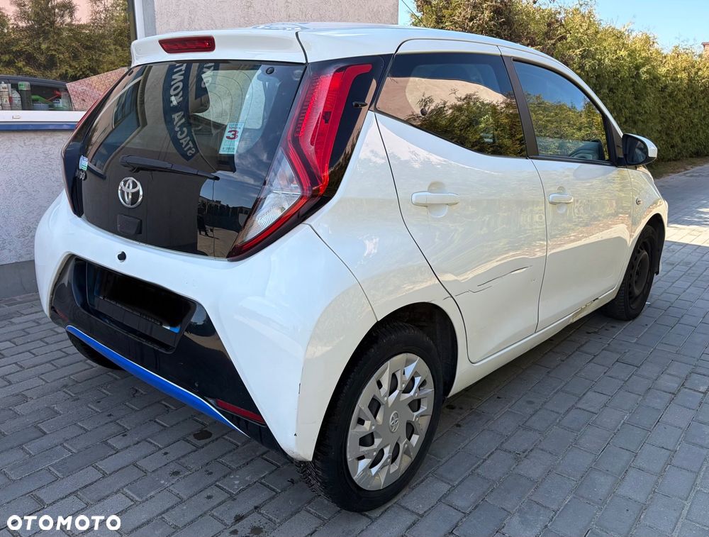 Toyota Aygo - 8