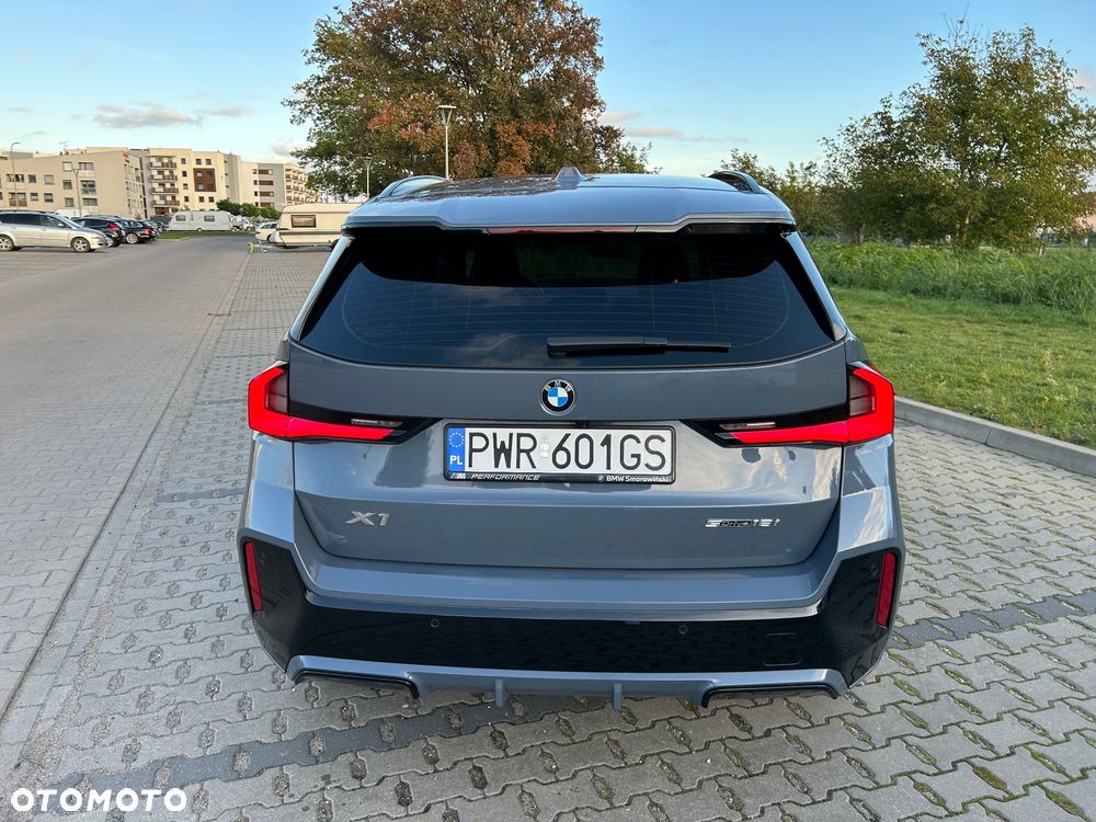 BMW X1 sDrive18i M Sport - 6