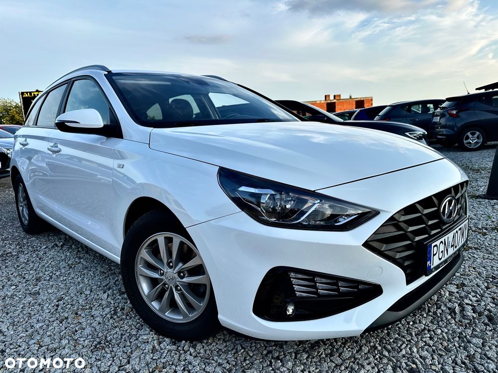 Hyundai i30 1.5 T-GDI 48V Executive - 22