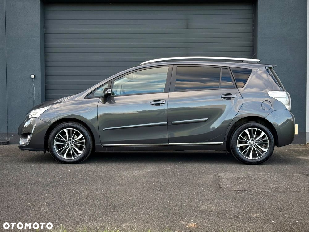 Toyota Verso 1.8 Premium MS - 10