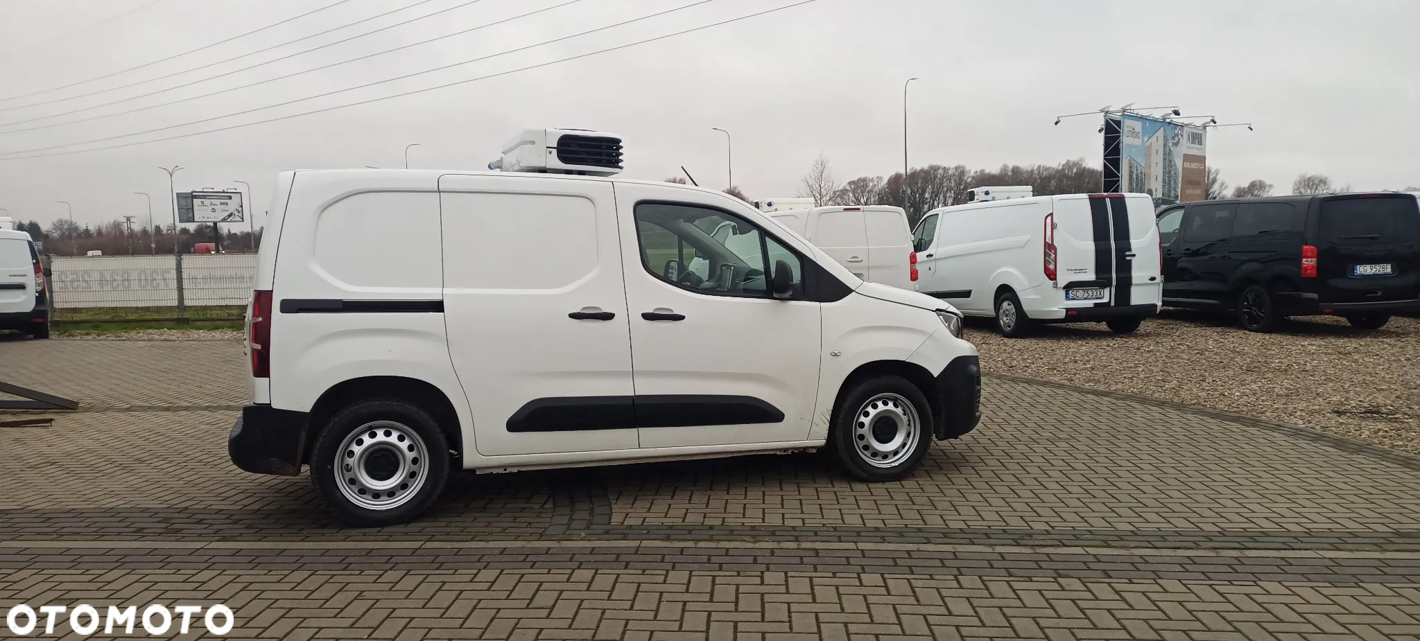 Peugeot Partner Berlingo Combo Doblo Automat Izoterma Chłodnia Mroźnia do lodów minus 20 stopni 220V grzanie - 15