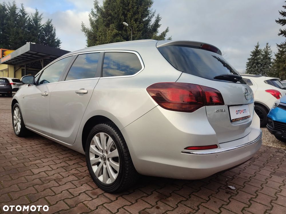 Opel Astra 1.6 D (CDTI) Start/Stop Edition - 9