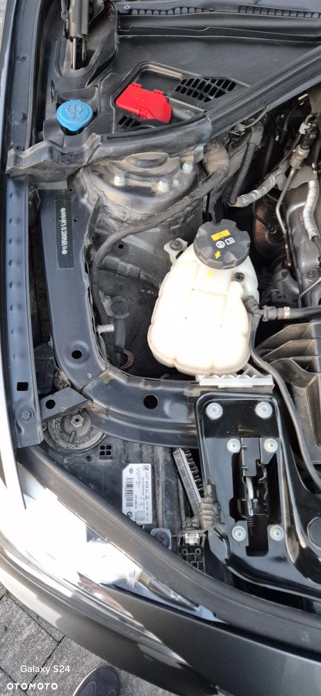 BMW Seria 3 320d - 14