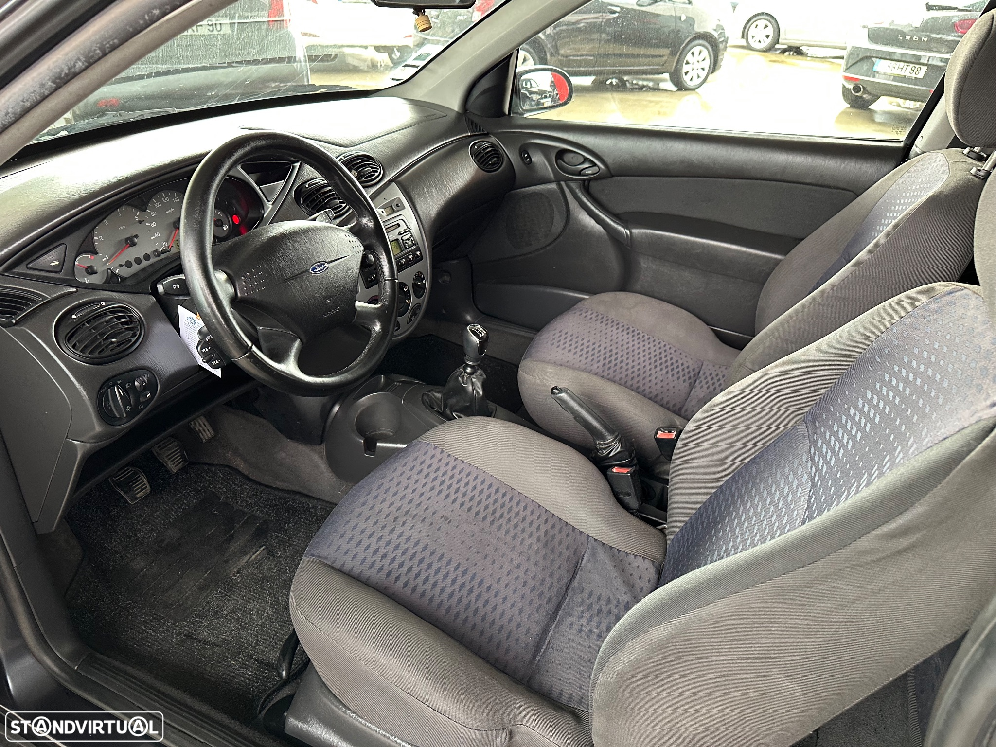 Ford Focus 1.8 TDdi Trend - 9