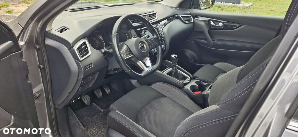 Nissan Qashqai 1.3 DIG-T N-Connecta EU6d - 2