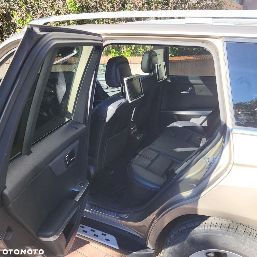 Mercedes-Benz GLK - 16
