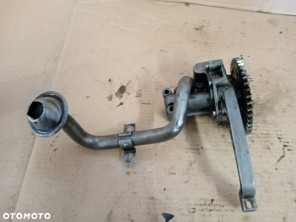 POMPA OLEJU Volkswagen Touareg Transporter V T5 2.5TDI 070115105A - 3