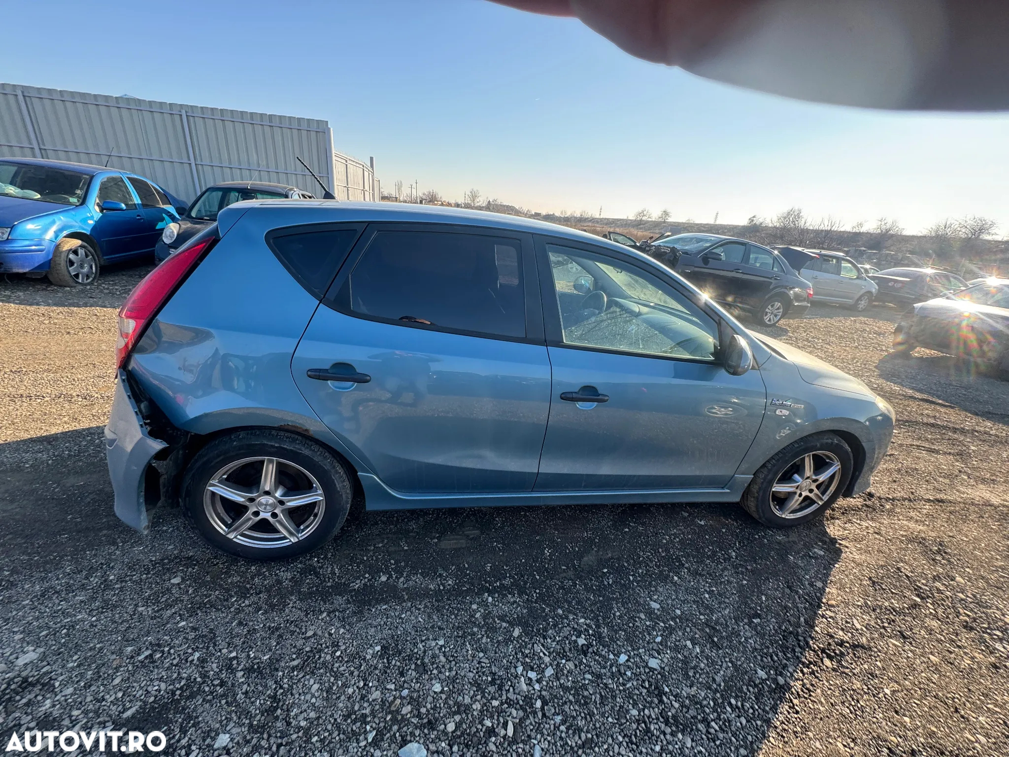 Dezmembram Hyundai i30 an fabr 2010 1.6 cdri - 6